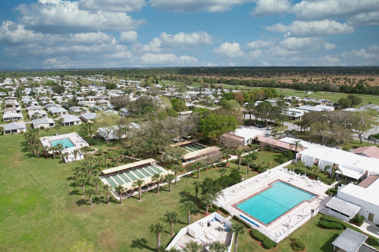 13990 Zorzal Avenue, Fort Pierce, FL 34951 Photo