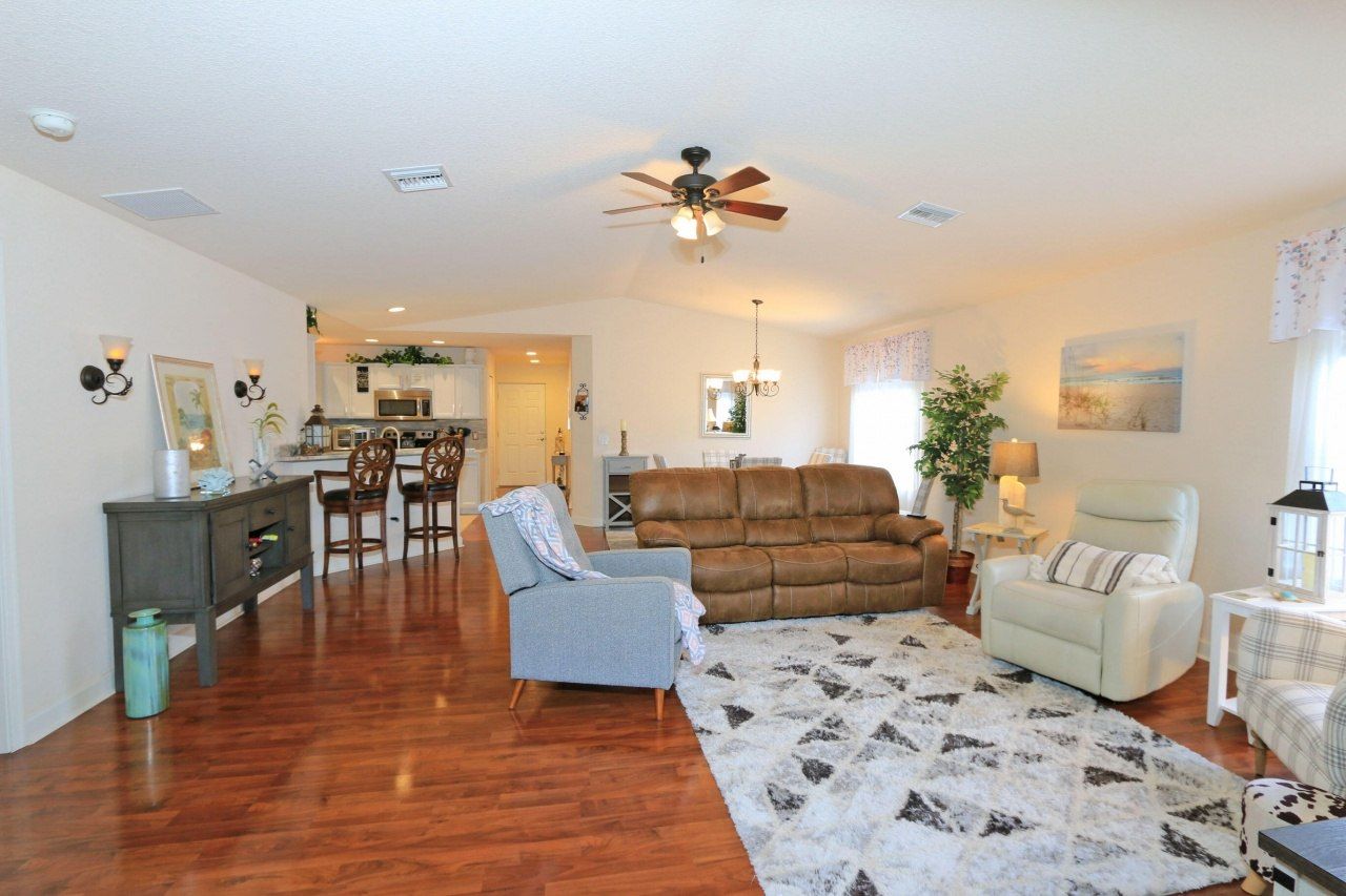 13990 Zorzal Avenue, Fort Pierce, FL 34951 Photo