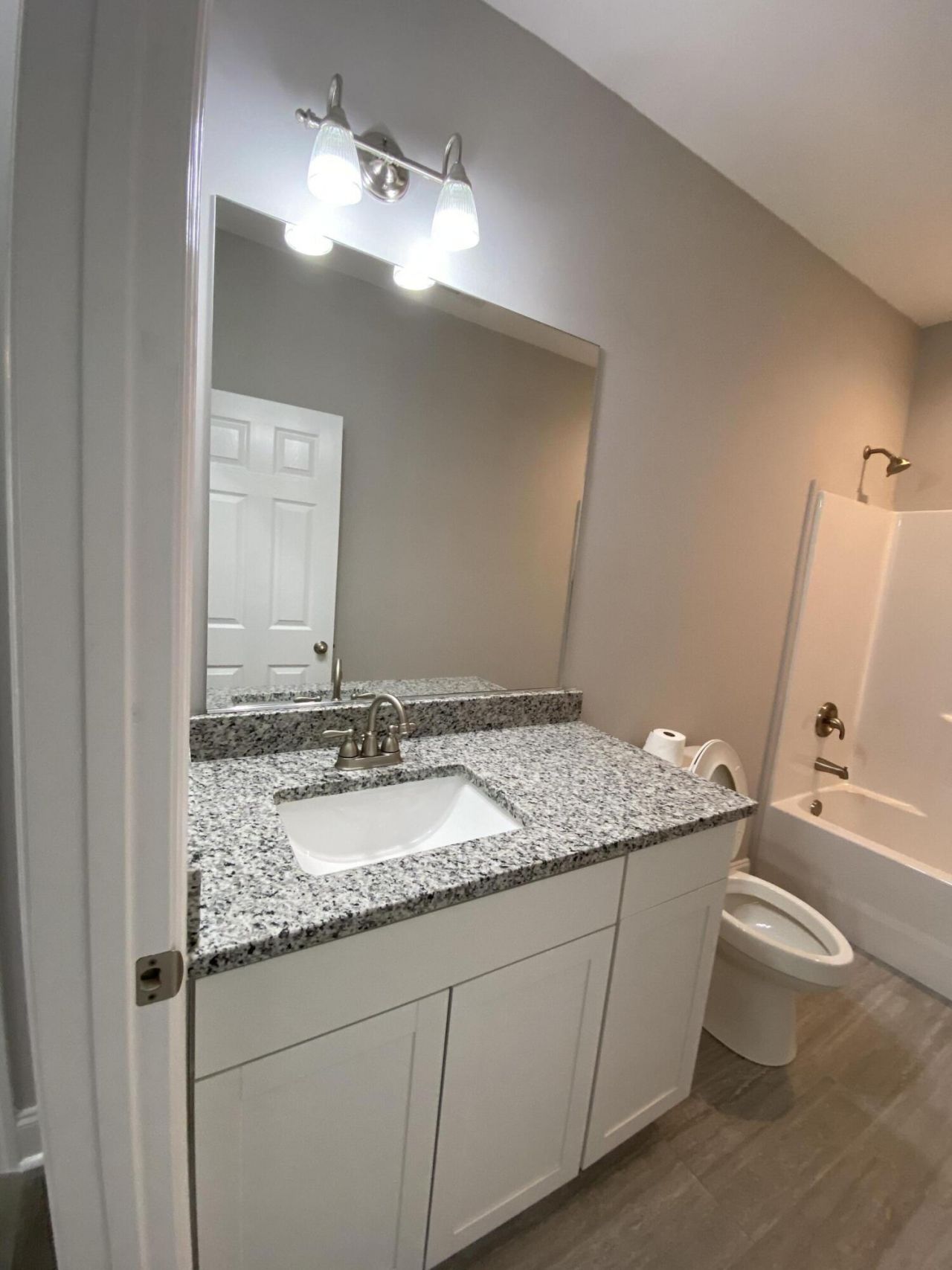 522 Miracle Drive Photo 15