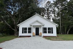 522 Miracle Drive photo 4