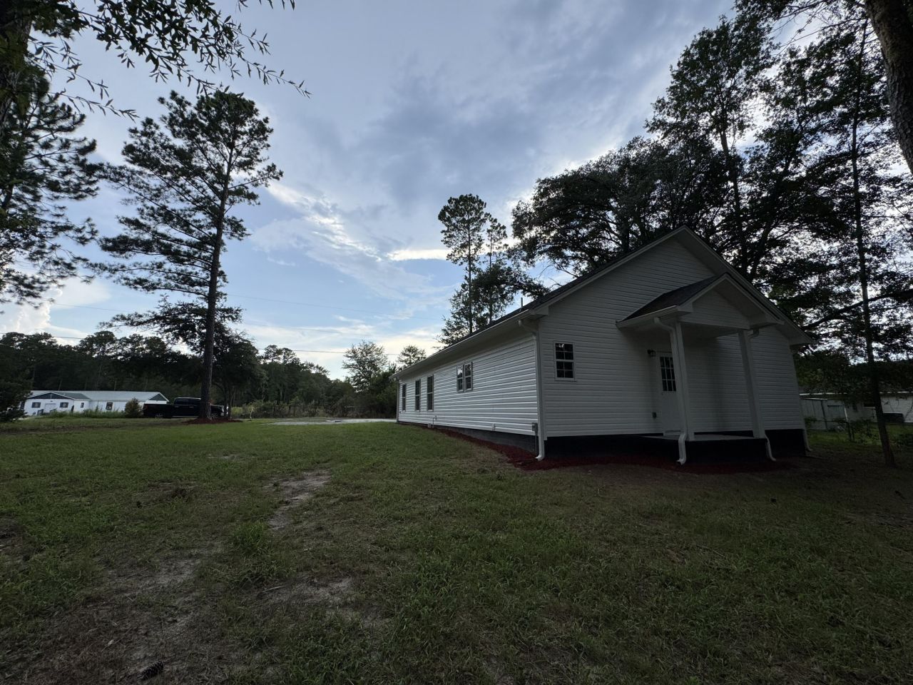 522 Miracle Drive Photo 8