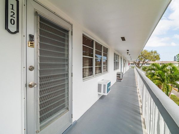 120 Northampton, Unit F, West Palm Beach, FL 33417