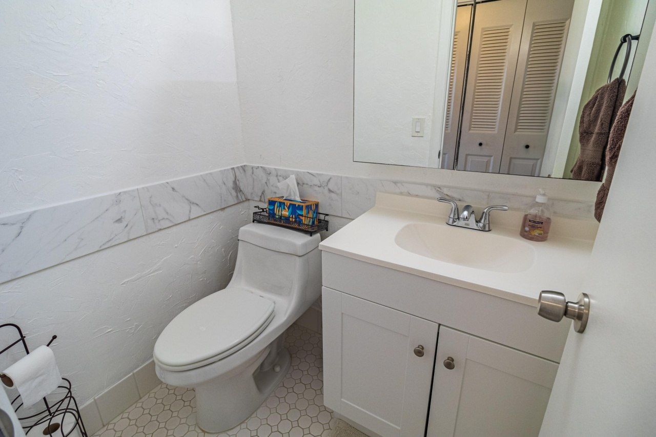 120 Northampton, Unit F, West Palm Beach, FL 33417 Photo