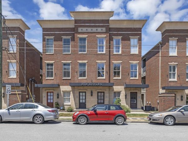 2112 Acklen Ave, Unit 201, Nashville, TN 37212