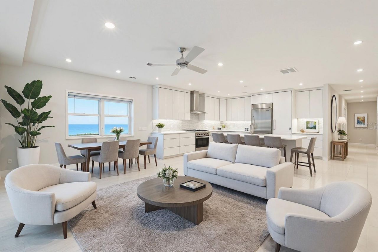 650 Golden Gate Point, Unit 403, Sarasota, FL 34236 Photo