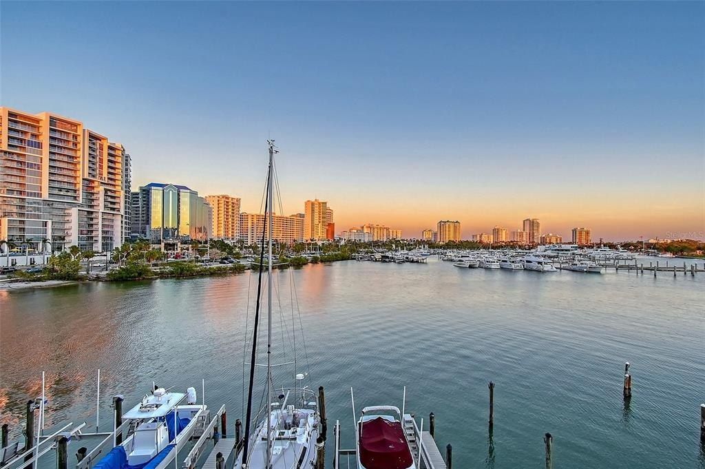 650 Golden Gate Point, Unit 403, Sarasota, FL 34236 Photo