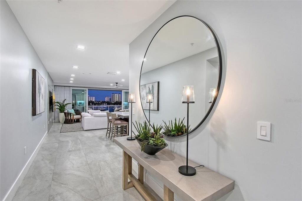 650 Golden Gate Point, Unit 403, Sarasota, FL 34236 Photo