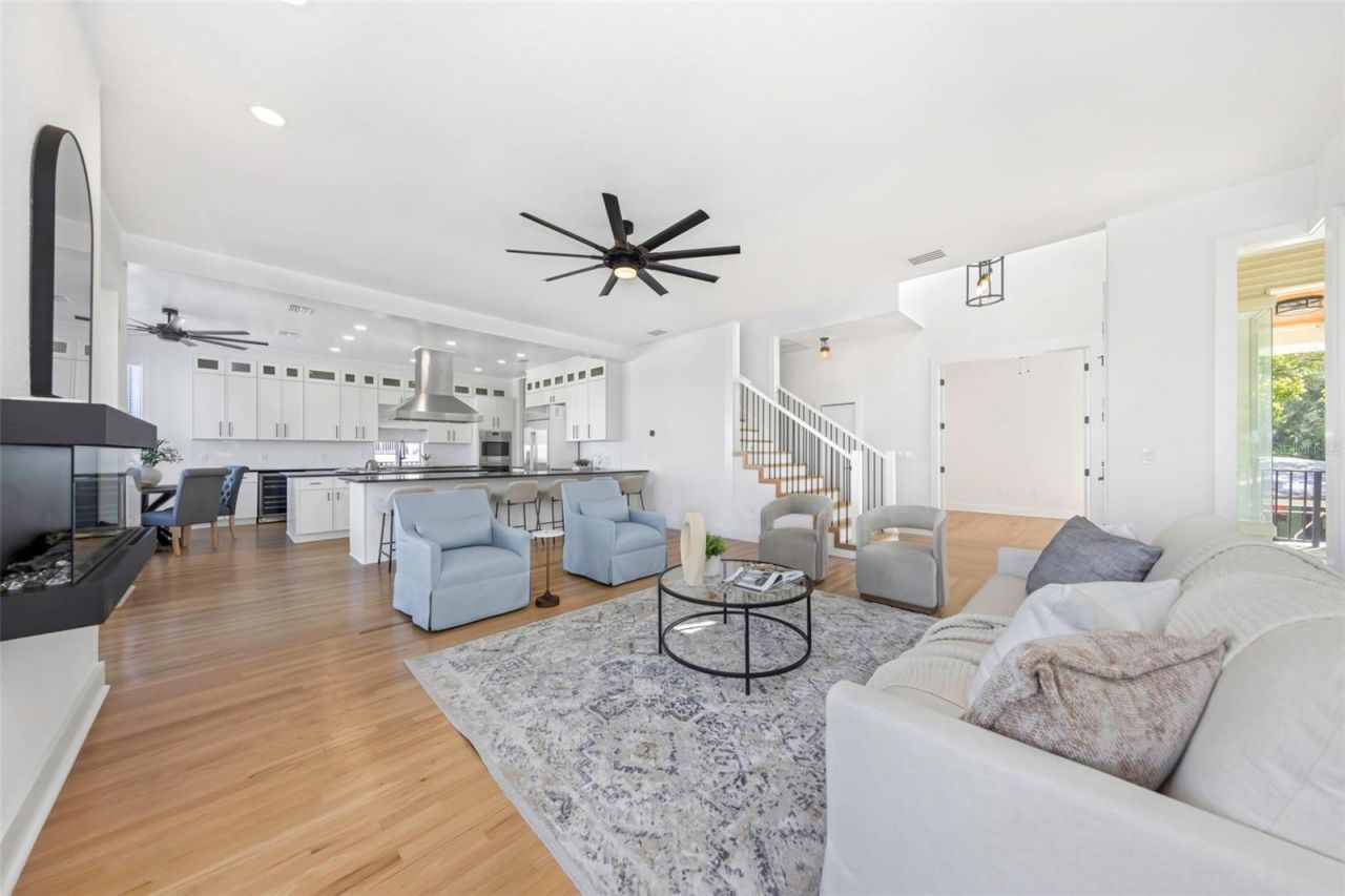 606 Indiana Avenue, Crystal Beach, FL 34681 Photo