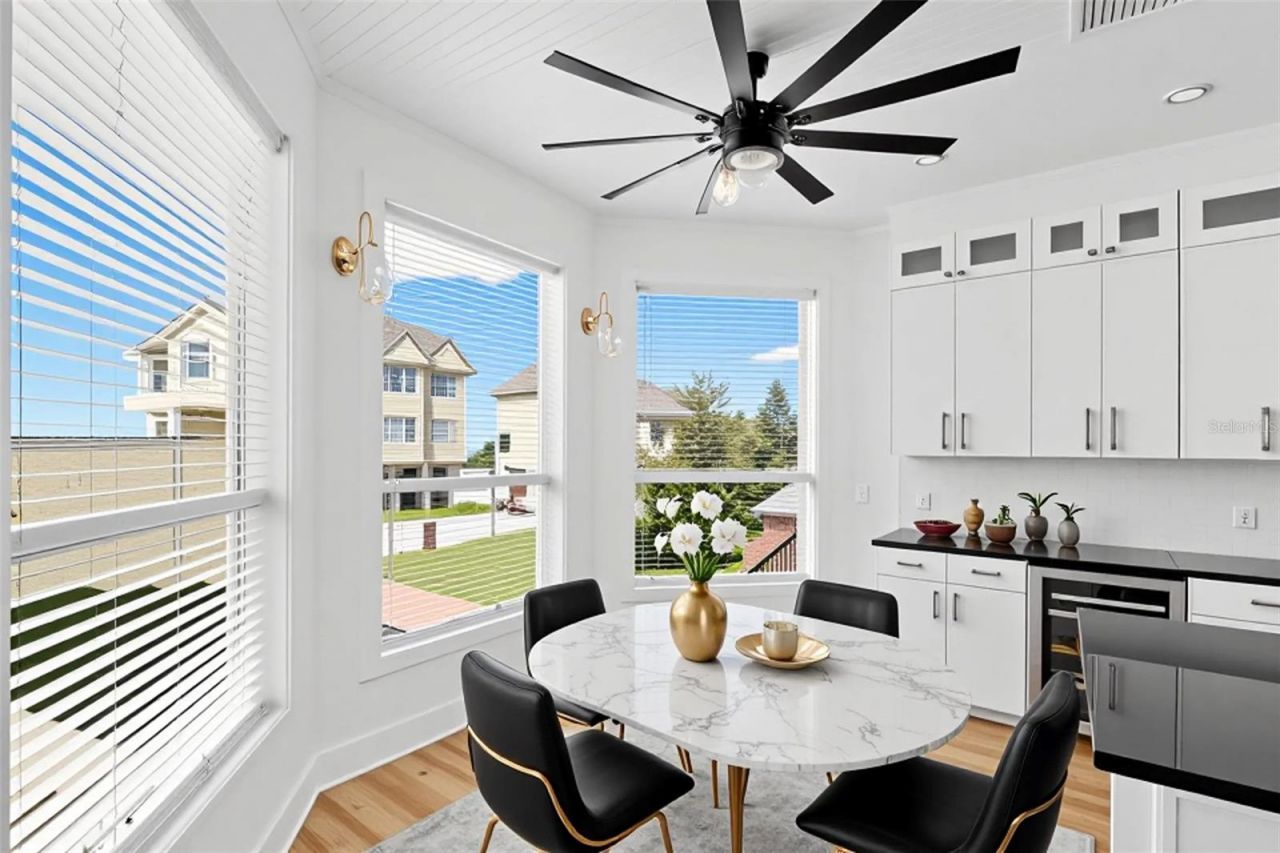 606 Indiana Avenue, Crystal Beach, FL 34681 Photo