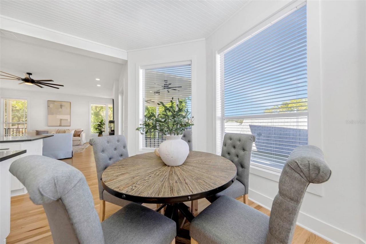 606 Indiana Avenue, Crystal Beach, FL 34681 Photo