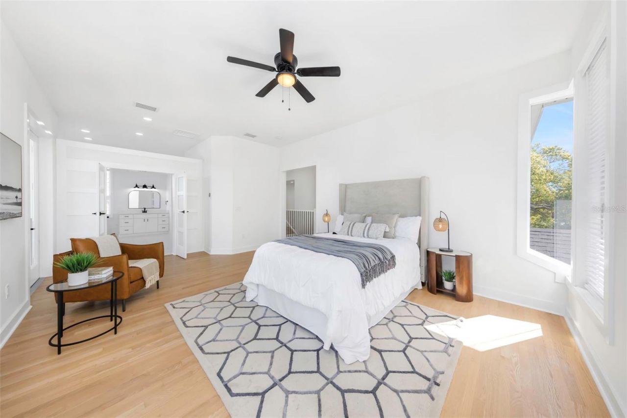 606 Indiana Avenue, Crystal Beach, FL 34681 Photo