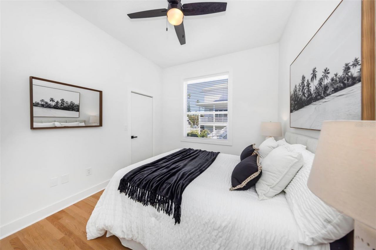 606 Indiana Avenue, Crystal Beach, FL 34681 Photo