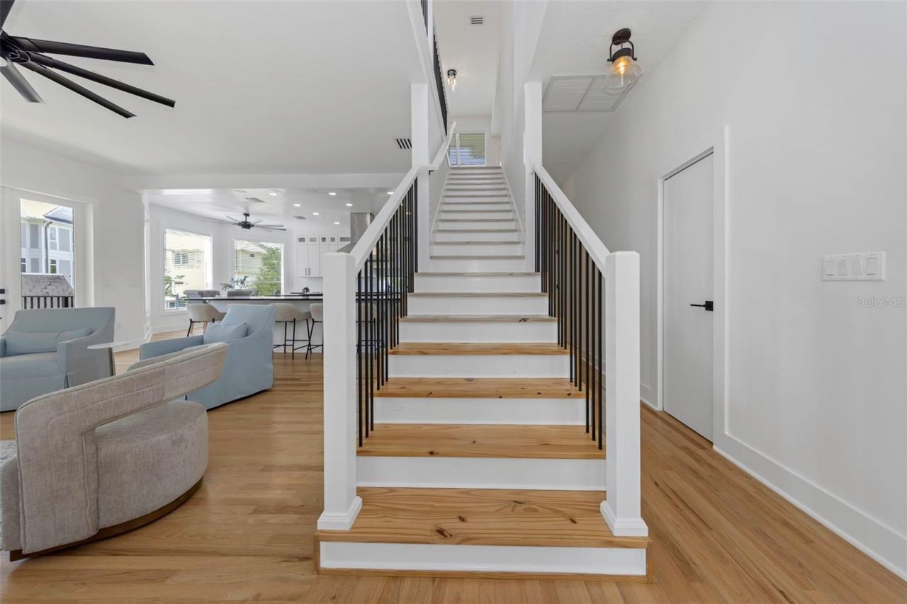 606 Indiana Avenue, Crystal Beach, FL 34681 Photo