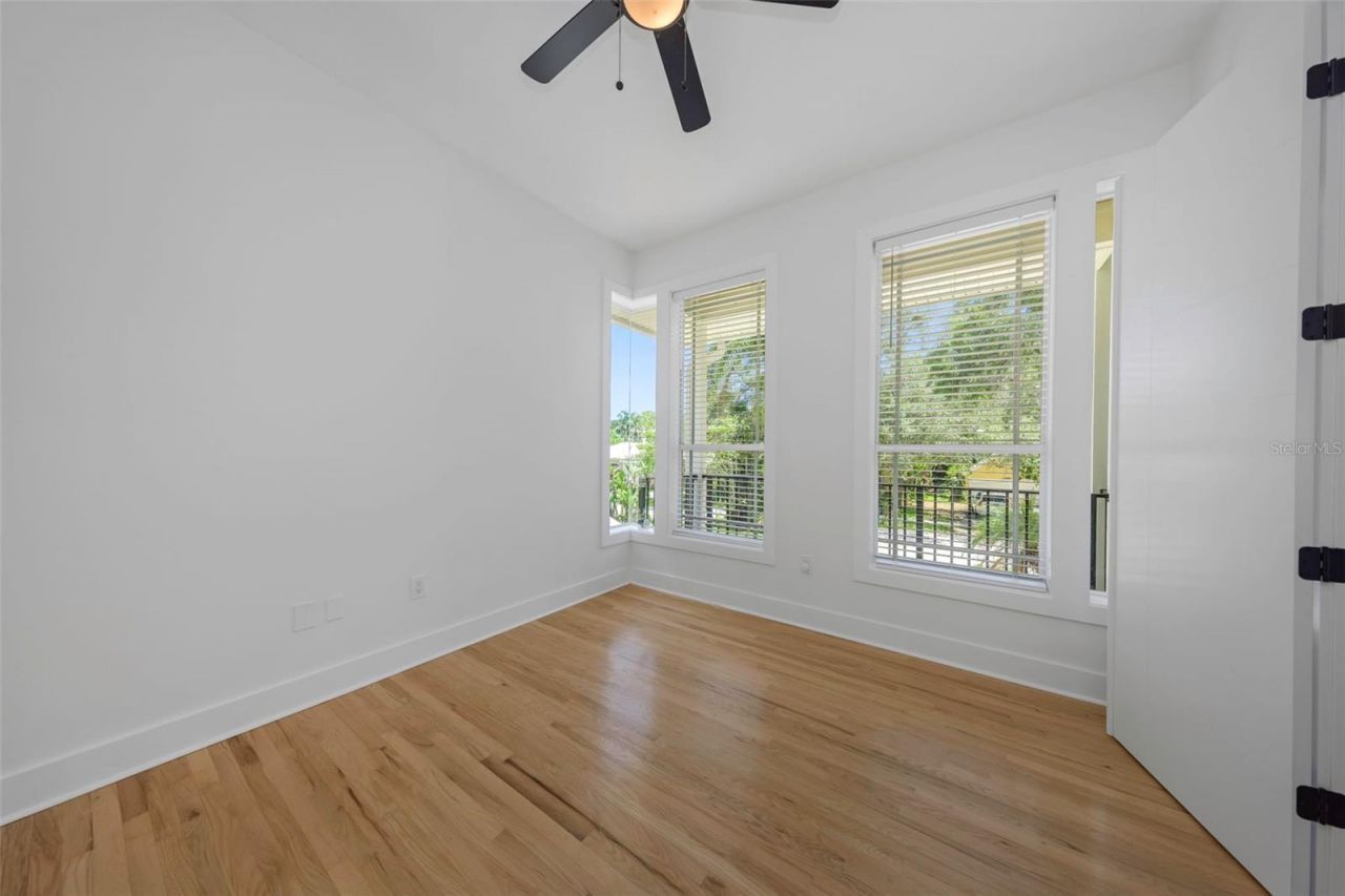 606 Indiana Avenue, Crystal Beach, FL 34681 Photo