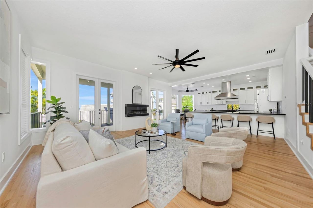 606 Indiana Avenue, Crystal Beach, FL 34681 Photo