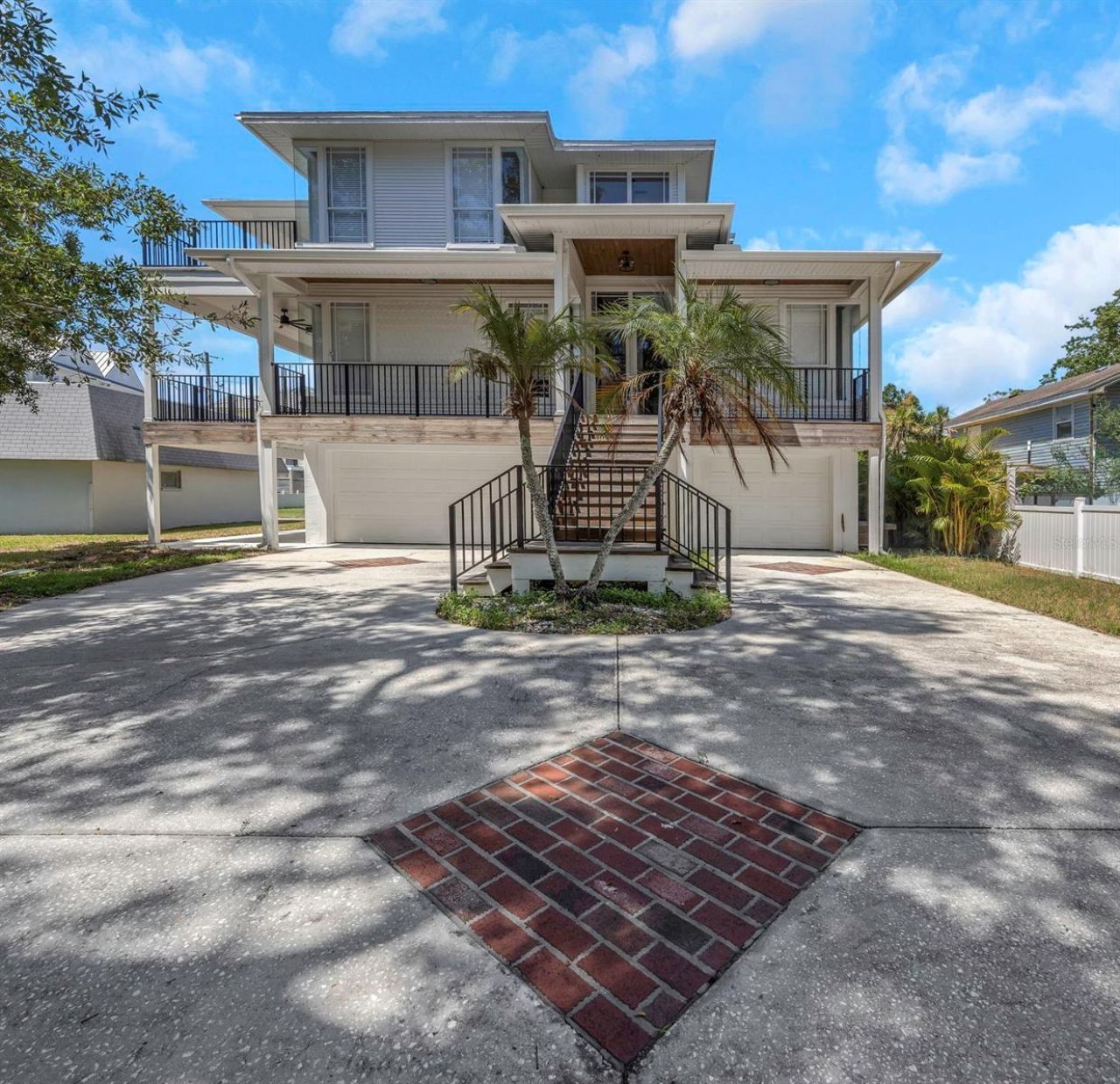 606 Indiana Avenue, Crystal Beach, FL 34681 Photo