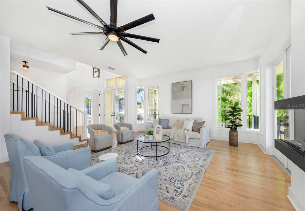 606 Indiana Avenue, Crystal Beach, FL 34681 Photo