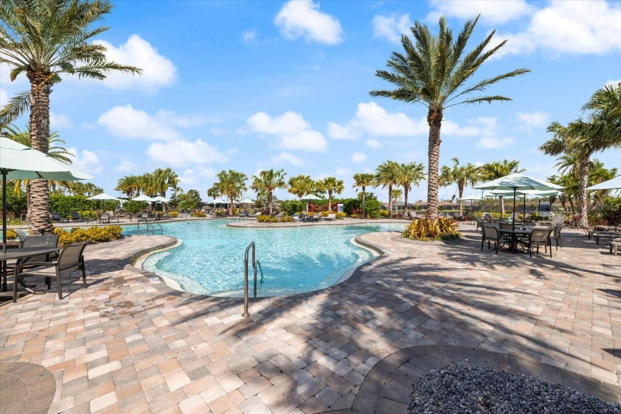 10823 Seasons Way, Palmetto, FL 34221 Photo