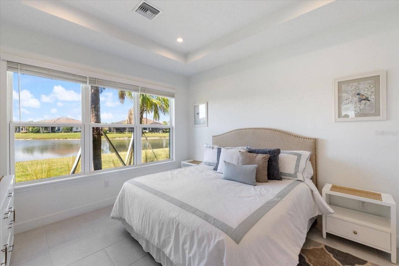 10823 Seasons Way, Palmetto, FL 34221 Photo