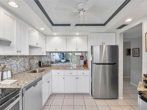 4800 Hillcrest Ln, Unit 514, Hollywood, FL 33021