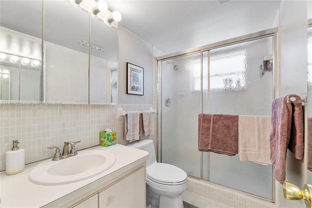 4800 Hillcrest Ln, Unit 514, Hollywood, FL 33021 Photo