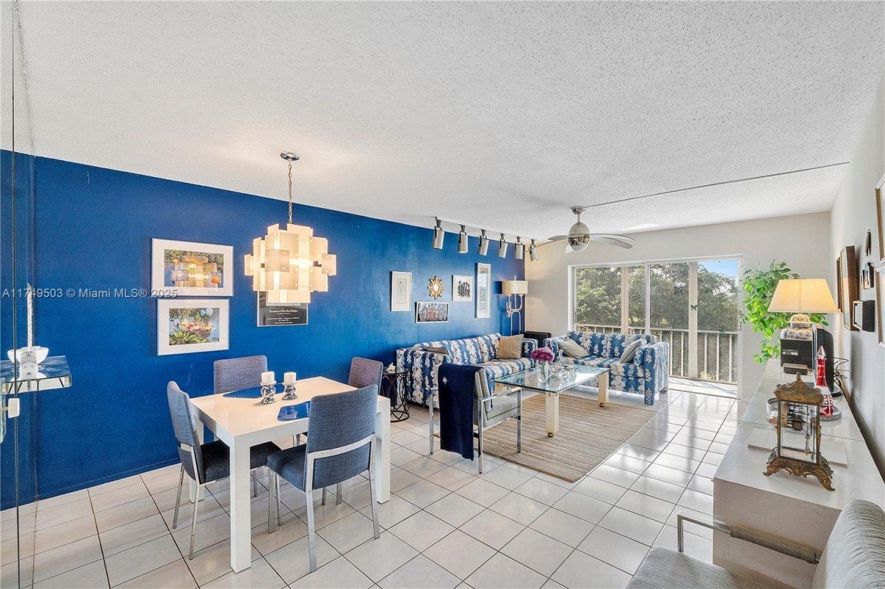 4800 Hillcrest Ln, Unit 514, Hollywood, FL 33021 Photo