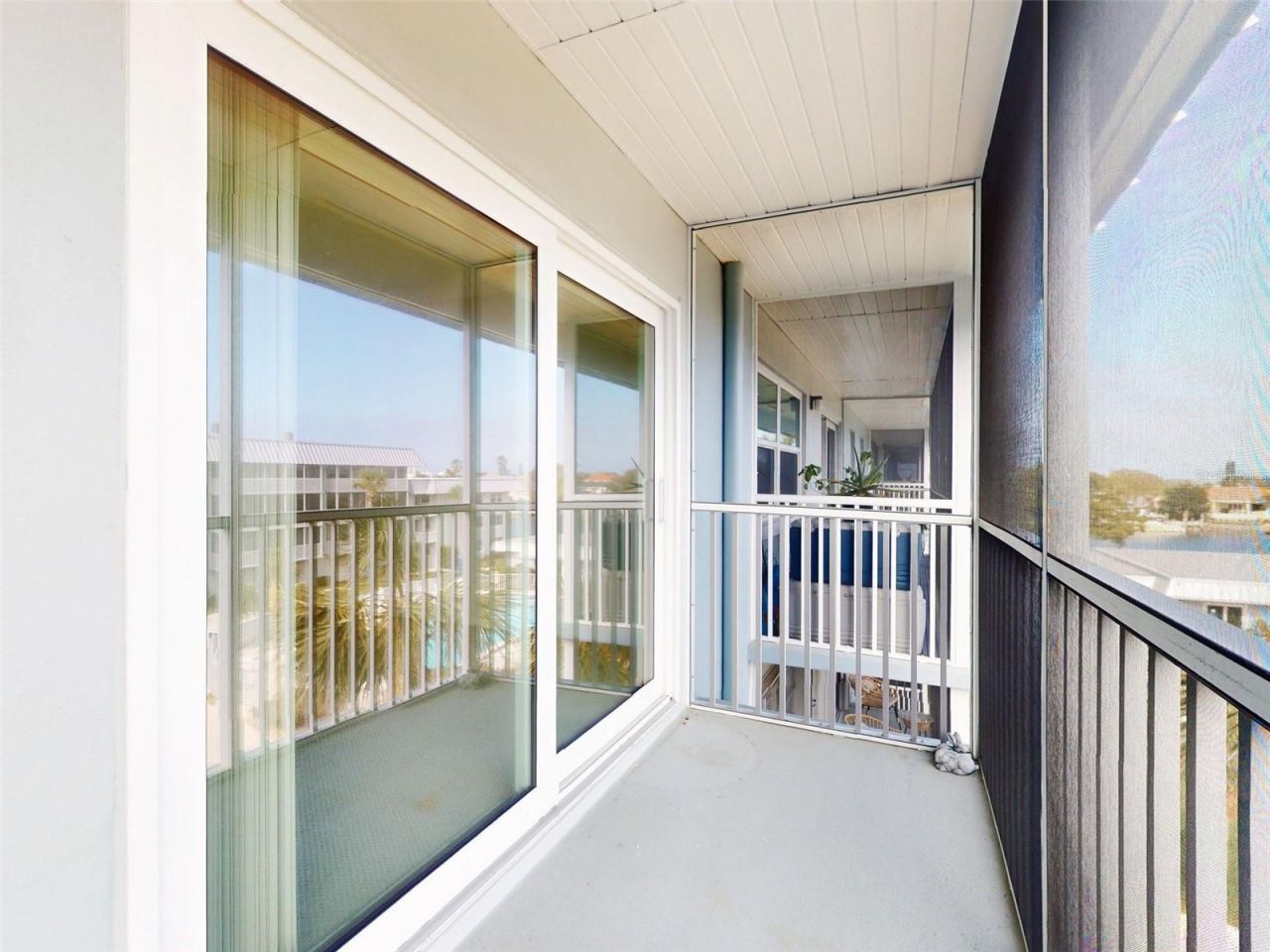 315 N Causeway, Unit 405, New Smyrna Beach, FL 32169 Photo