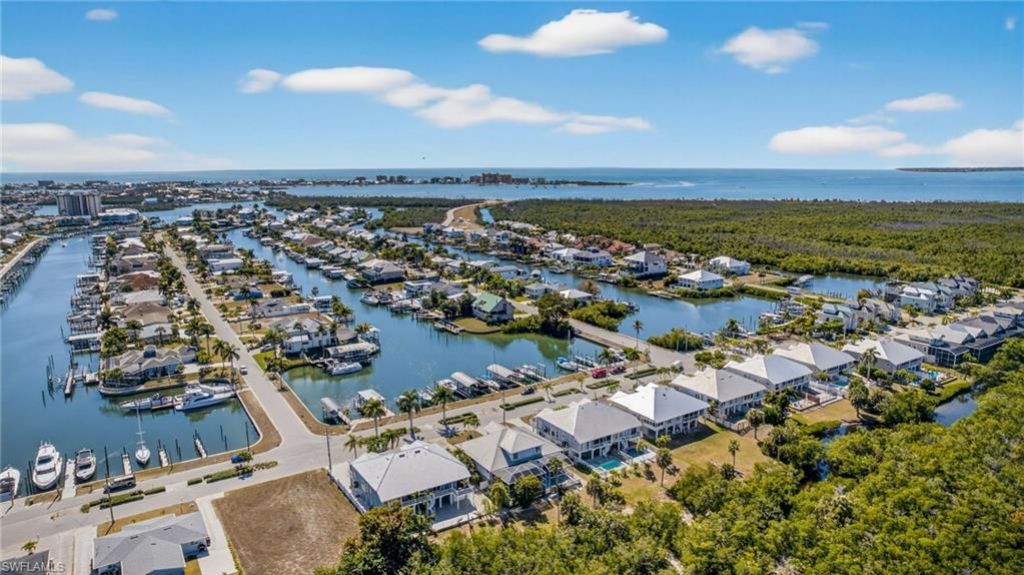 12130 Siesta Dr, Fort Myers Beach, FL 33931 Photo