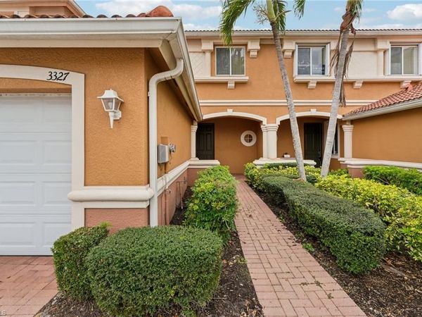 3327 Dandolo CIR, CAPE CORAL, FL 33909