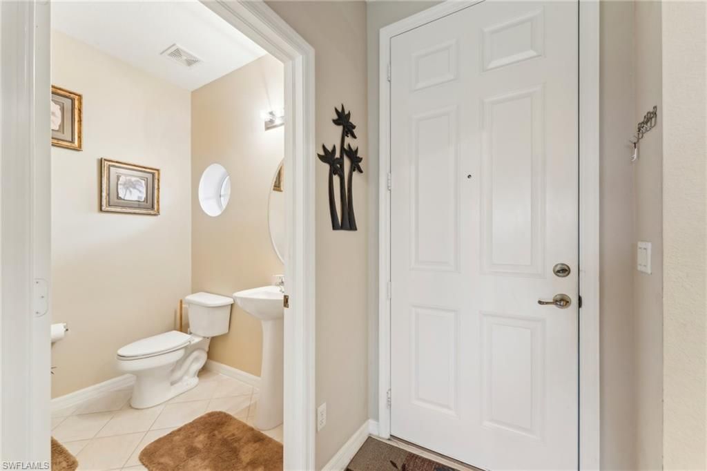 3327 Dandolo Cir, Cape Coral, FL 33909 Photo