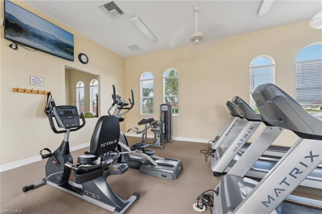 3327 Dandolo Cir, Cape Coral, FL 33909 Photo