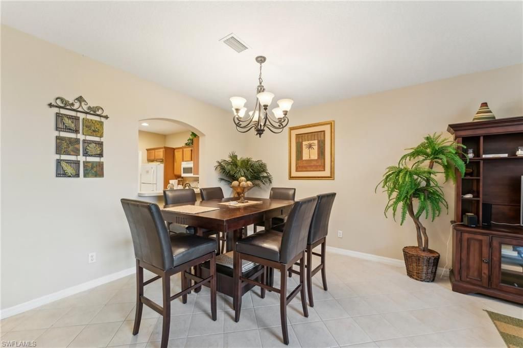 3327 Dandolo Cir, Cape Coral, FL 33909 Photo