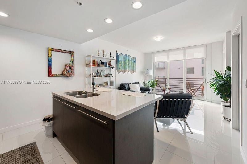 7875 NW 107th, Unit 705, Doral, FL 33178 Photo