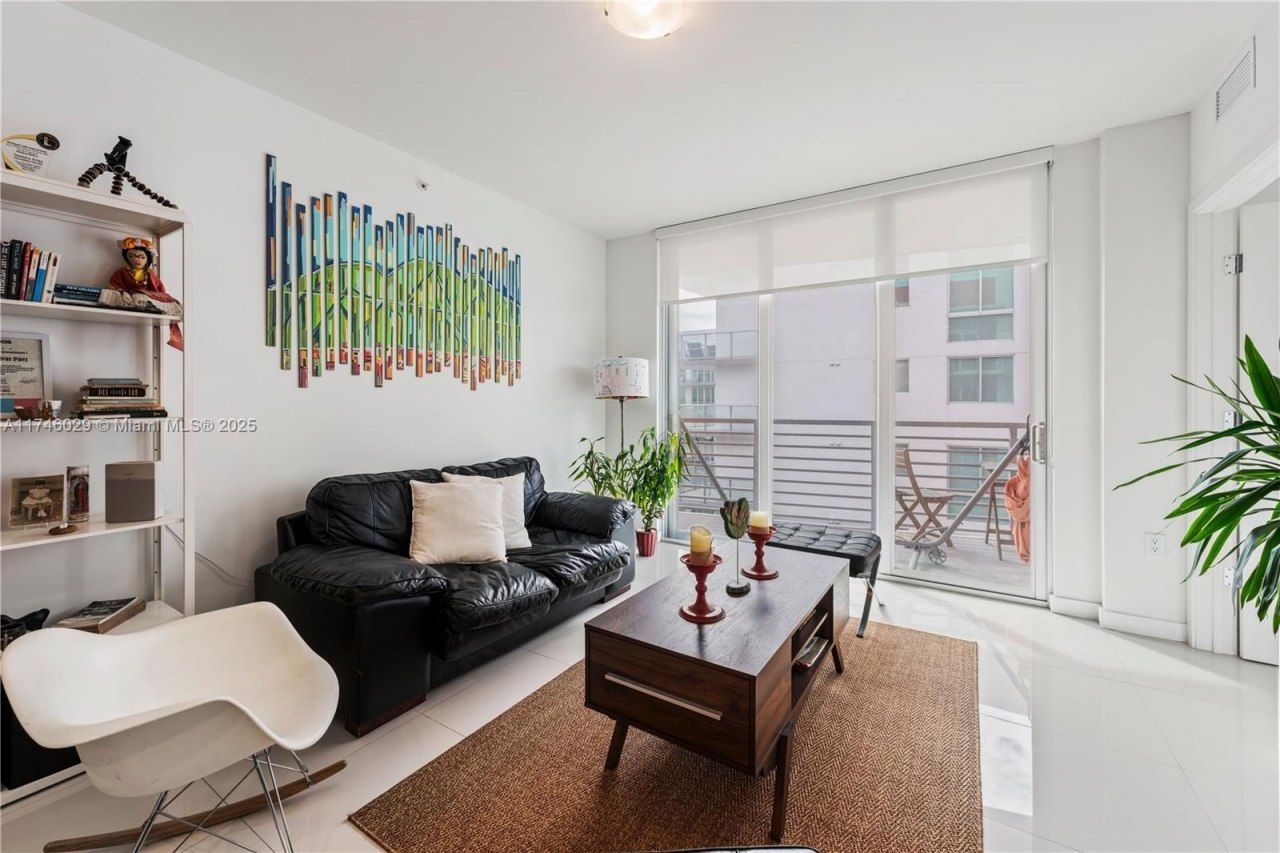 7875 NW 107th, Unit 705, Doral, FL 33178 Photo