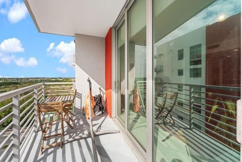 7875 NW 107th, Unit 705, Doral, FL 33178 Photo