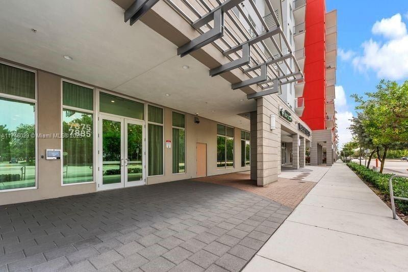 7875 NW 107th, Unit 705, Doral, FL 33178 Photo