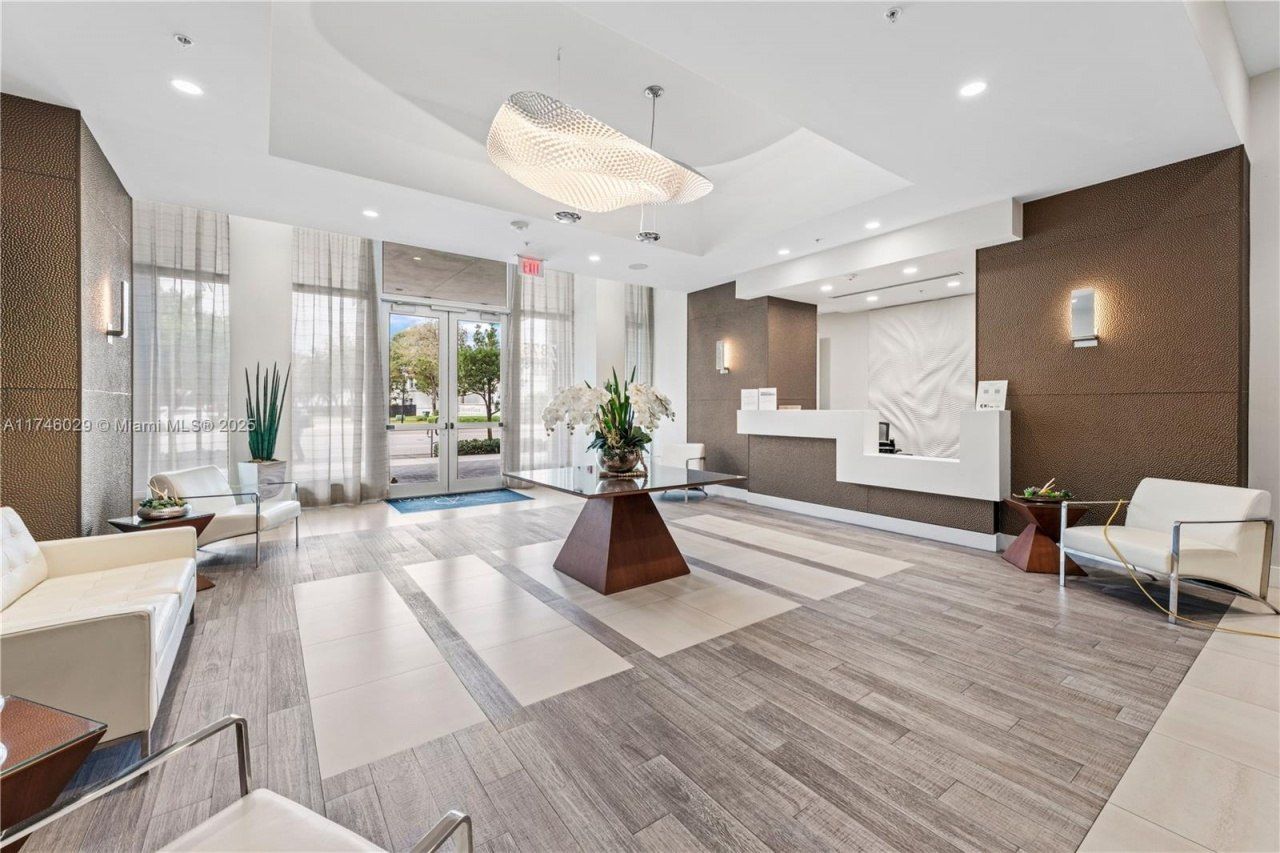 7875 NW 107th, Unit 705, Doral, FL 33178 Photo