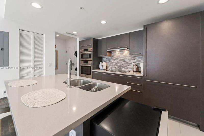 7875 NW 107th, Unit 705, Doral, FL 33178 Photo