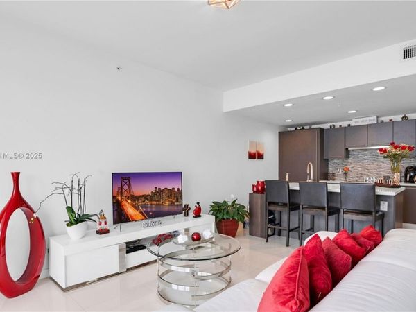 7875 NW 107th ave, Unit 511, Doral, FL 33178