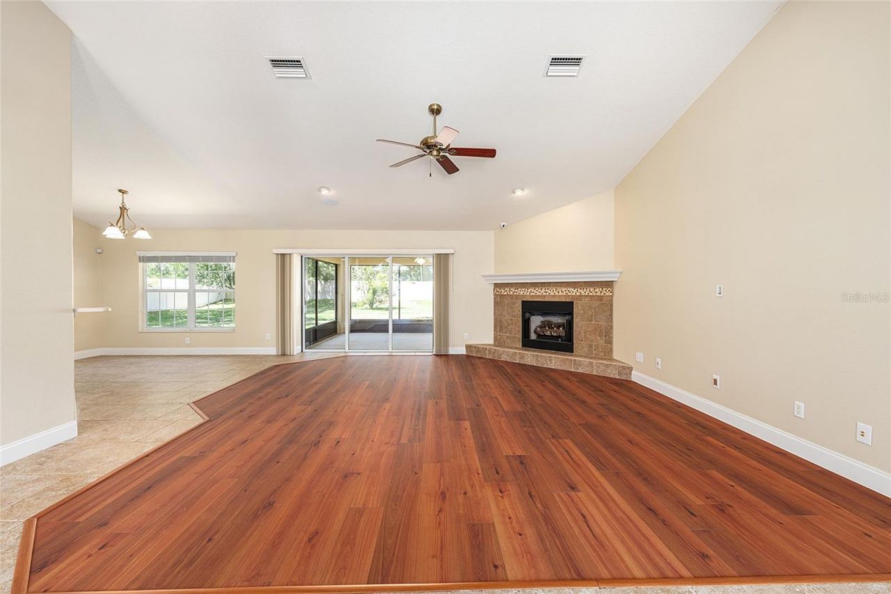 6279 SE 8th Lane, Ocala, FL 34472 Photo