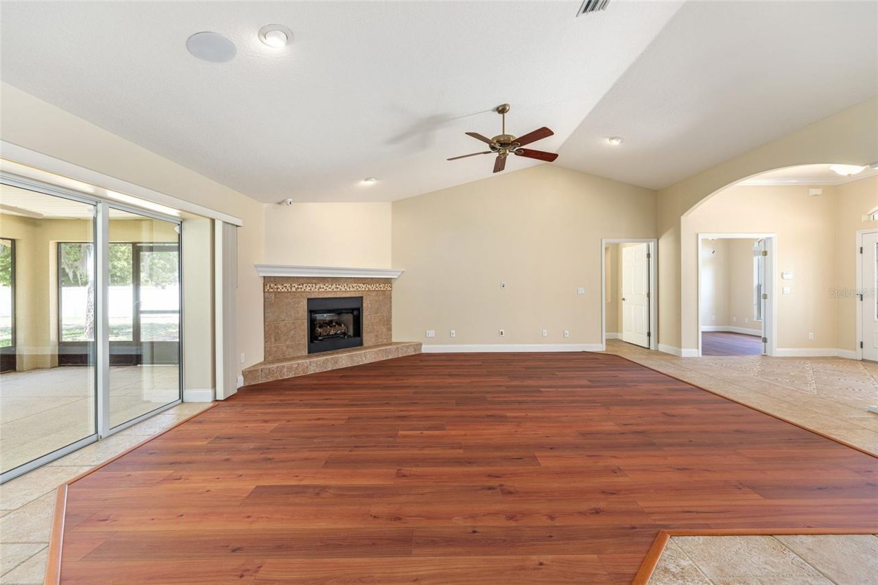 6279 SE 8th Lane, Ocala, FL 34472 Photo