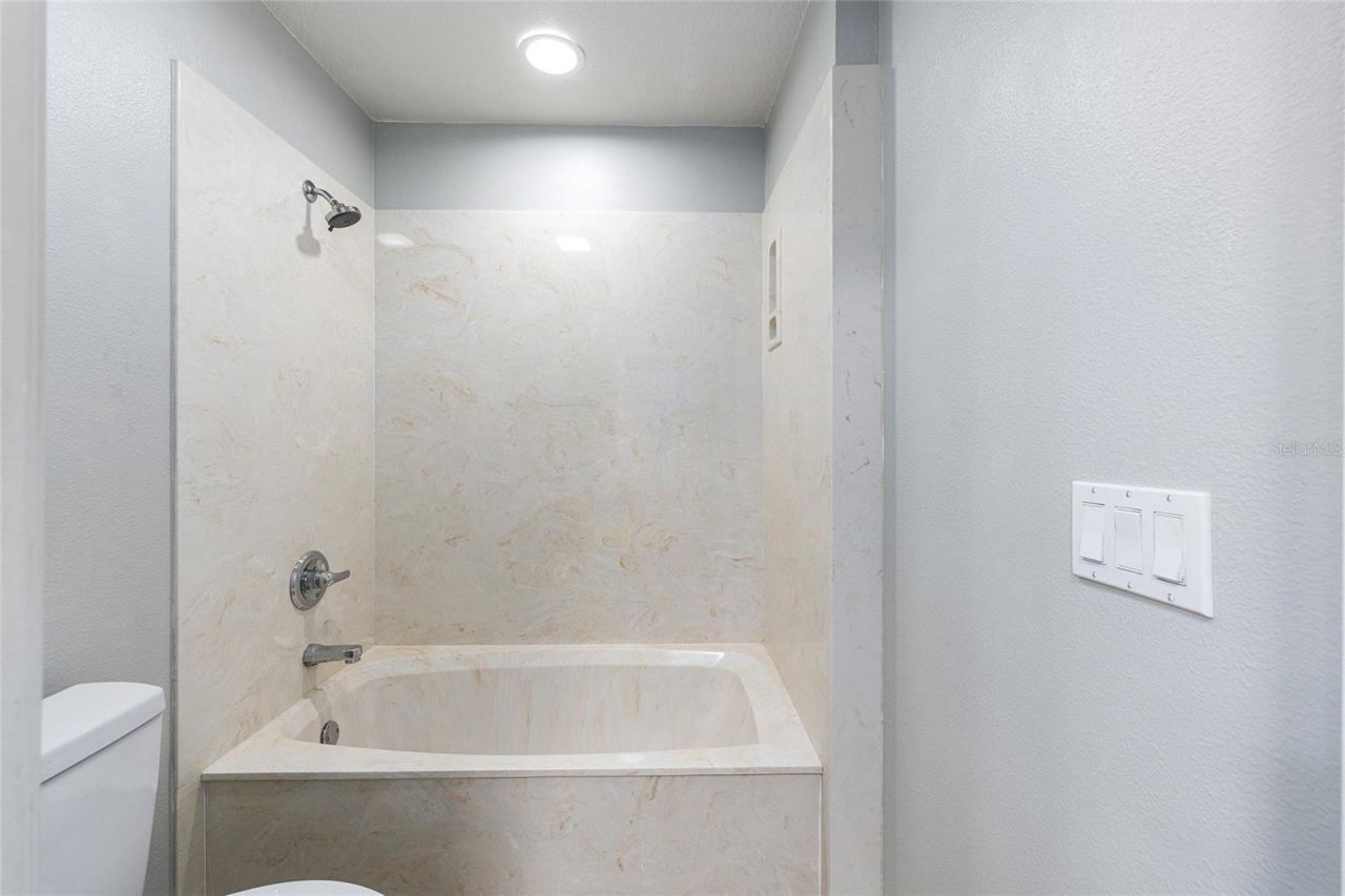 6279 SE 8th Lane, Ocala, FL 34472 Photo