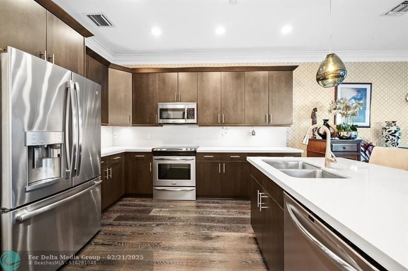 1127 NE 18th Avenue, Unit 1127, Fort Lauderdale, FL 33304 Photo