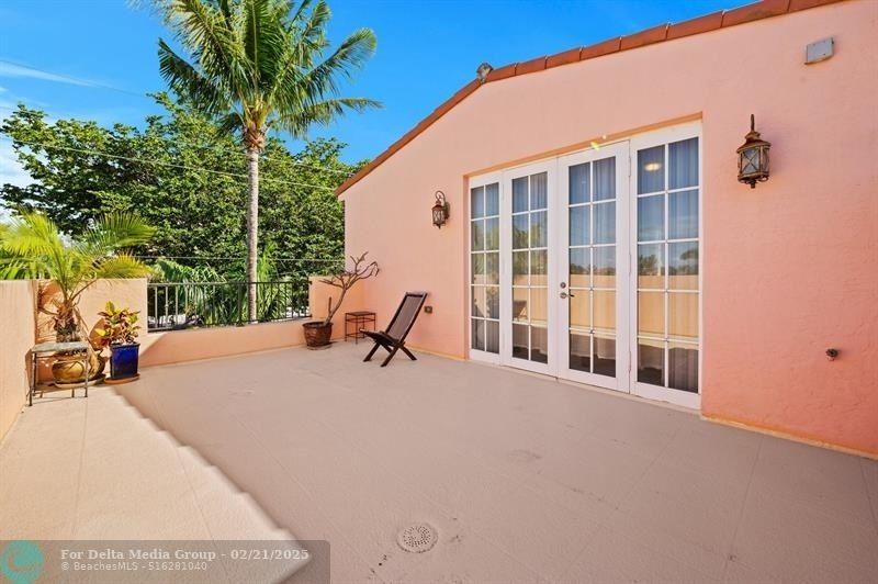 1127 NE 18th Avenue, Unit 1127, Fort Lauderdale, FL 33304 Photo