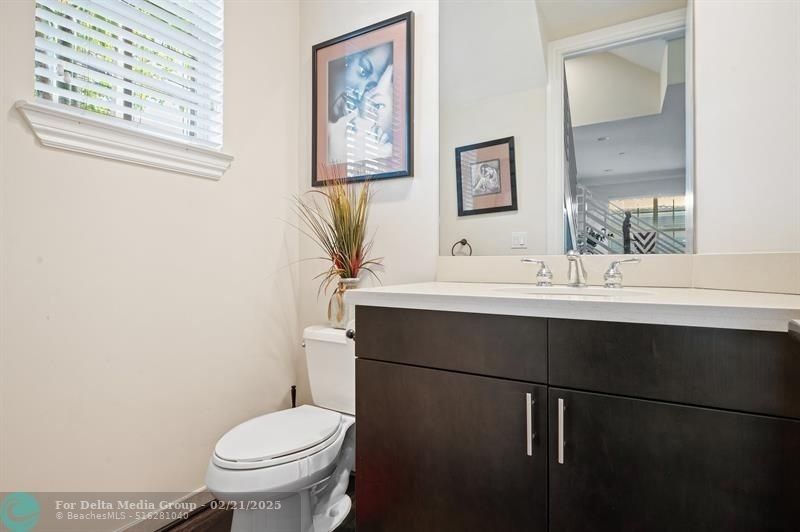 1127 NE 18th Avenue, Unit 1127, Fort Lauderdale, FL 33304 Photo