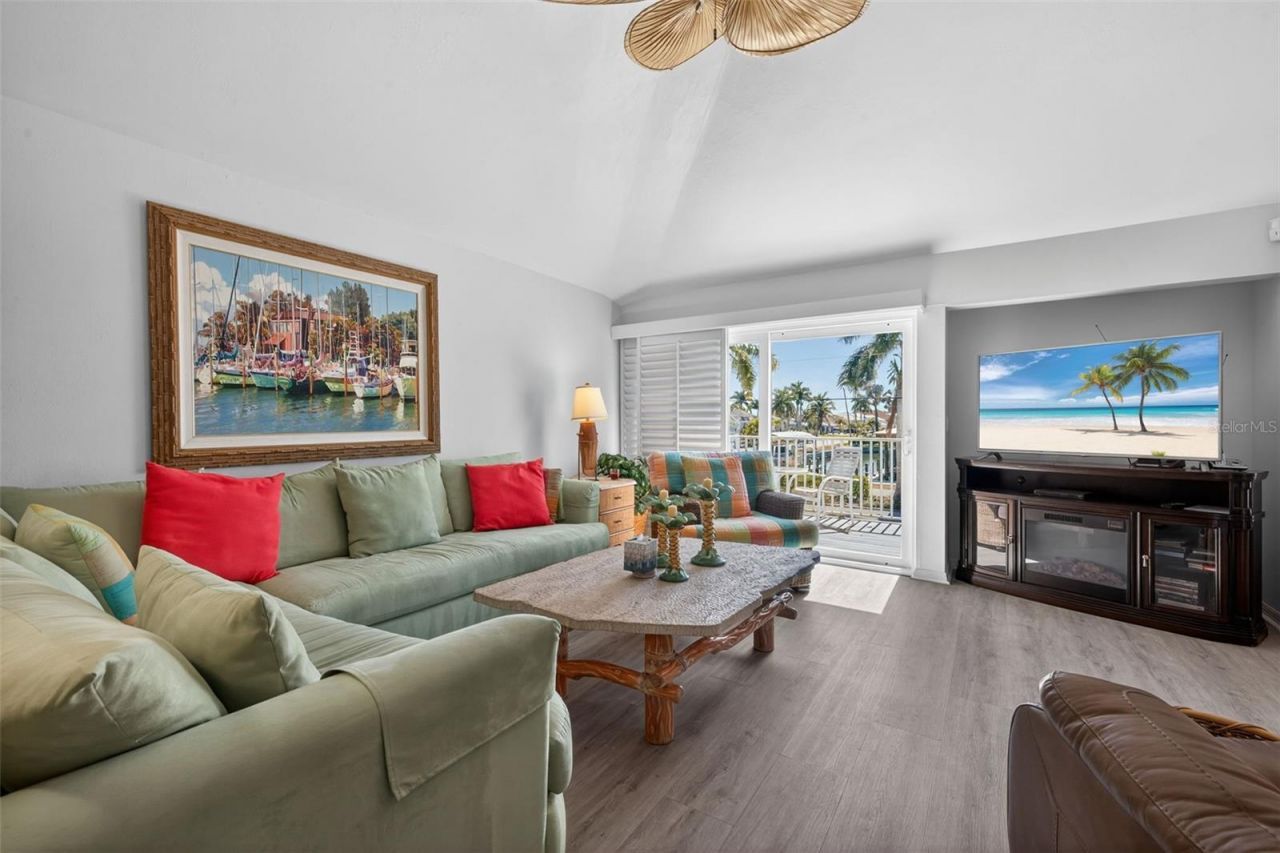 12130 Siesta Drive, Fort Myers Beach, FL 33931 Photo