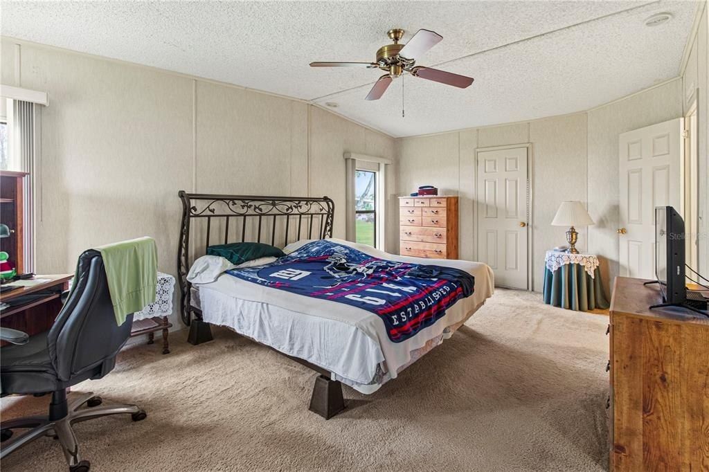 135 Hummingbird Avenue, Ellenton, FL 34222 Photo