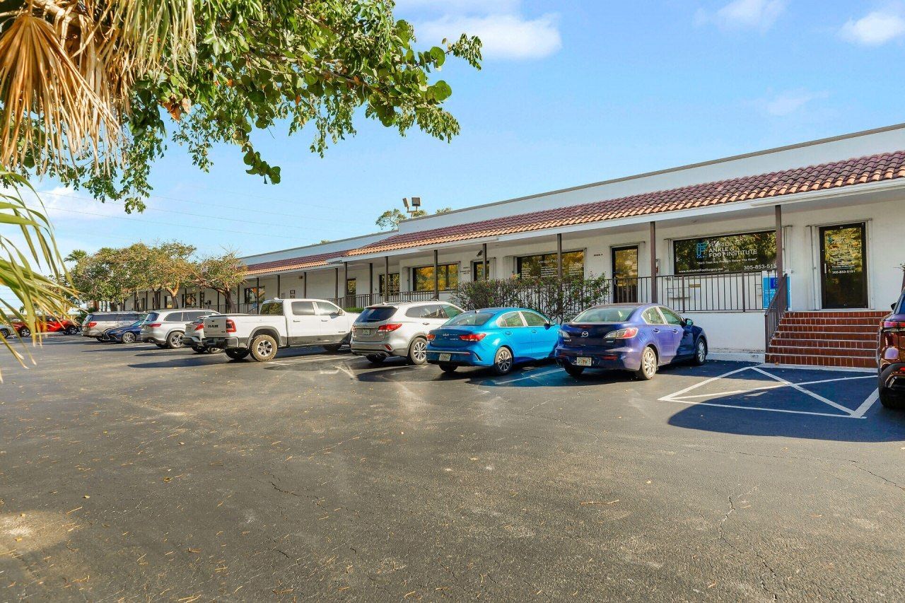 5701 Overseas Hwy 10, Marathon, FL 33050 Photo