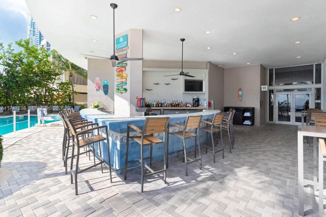 17375 Collins Ave, Unit 1404, Sunny Isles Beach, FL 33160 Photo