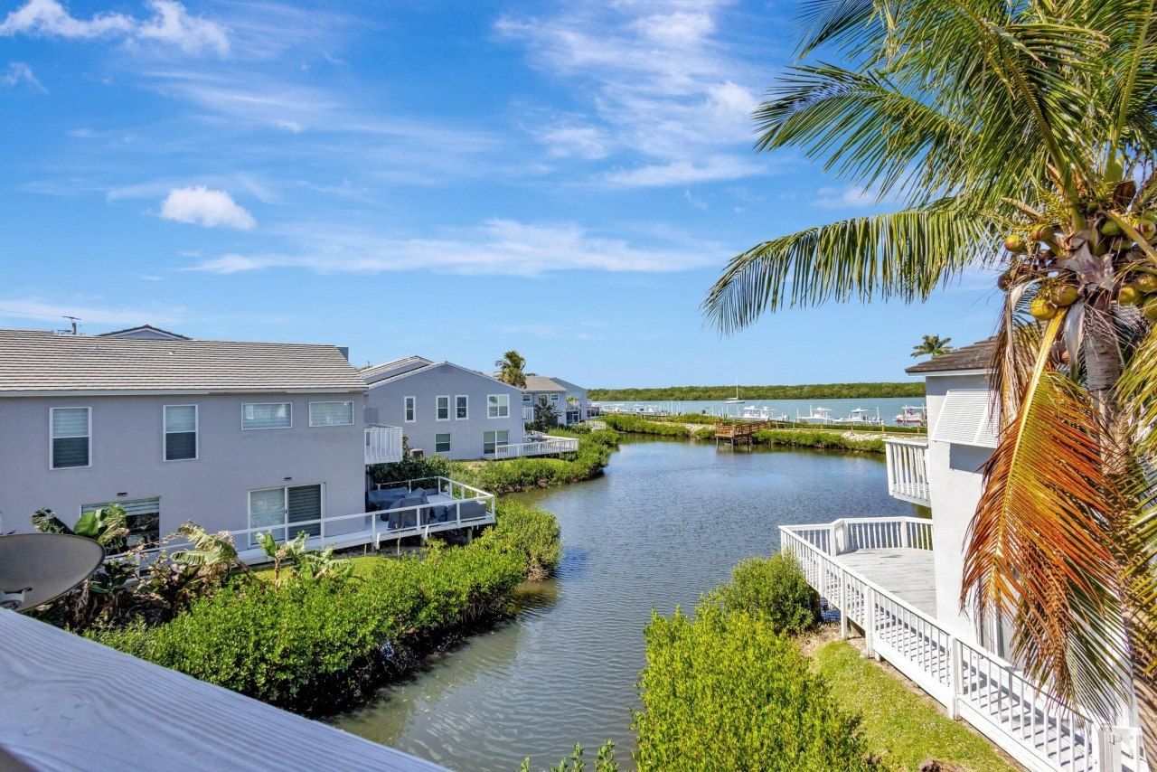 2470 Harbour Cove Drive, Hutchinson Island, FL 34949 Photo